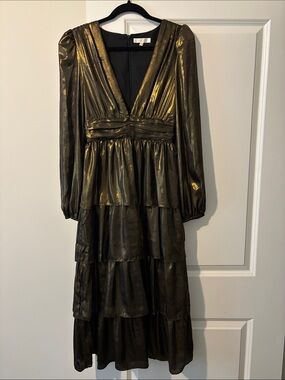 Wayf Metallic Gold-Black Tiered V-Neck Midi Dress